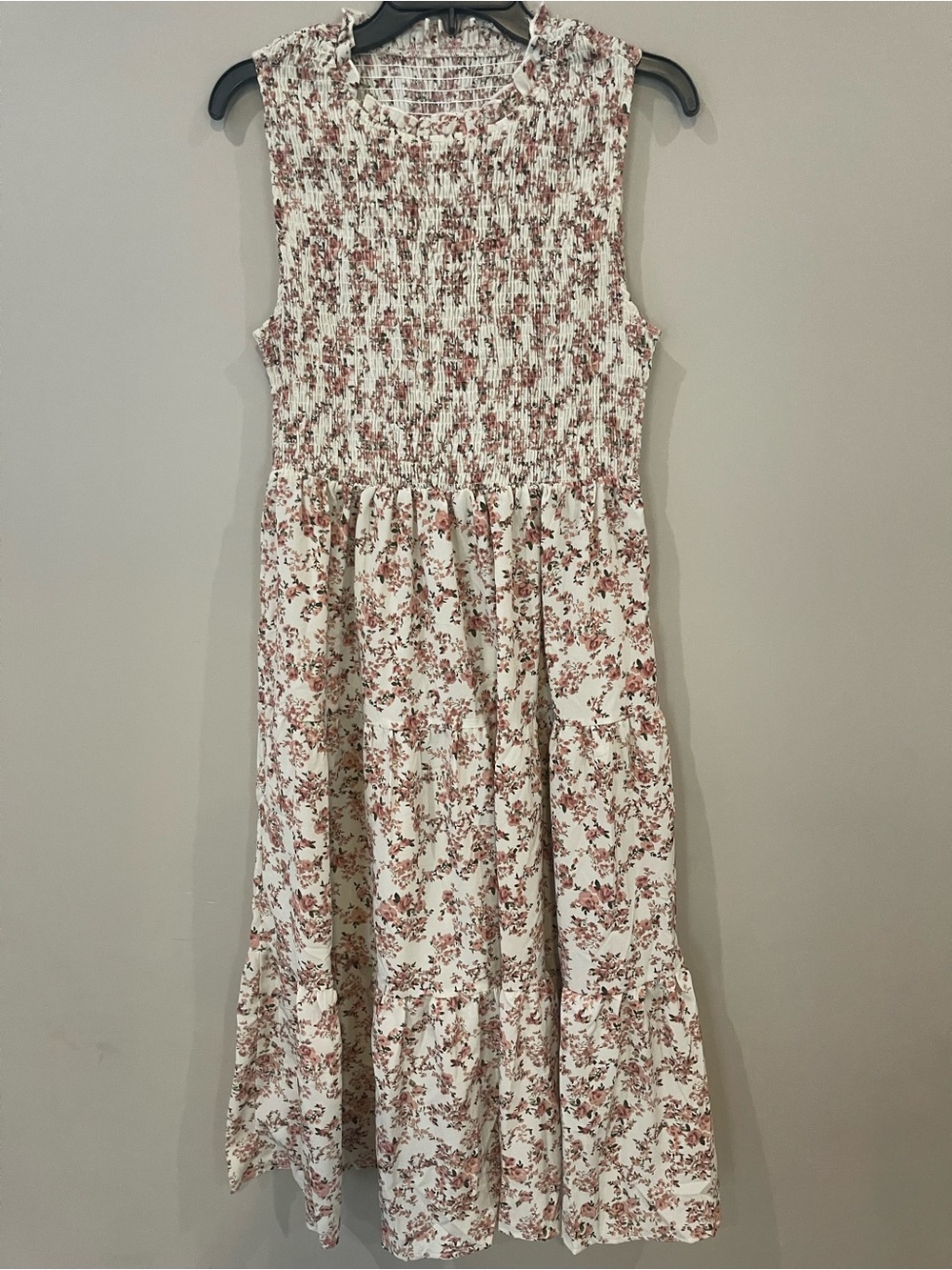 Sleeveless Floral Smocked Midi Dress - Cream with Dusty Rose Print